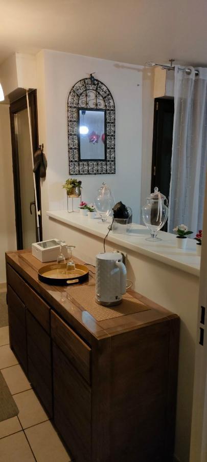 Apartment Cosy Private Jacuzzi Spa Apartment In Paris Paris